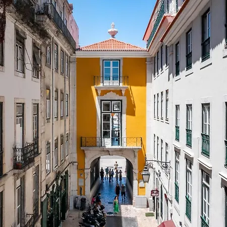 Aparthotel Residentas Arco Do Bandeira 4*